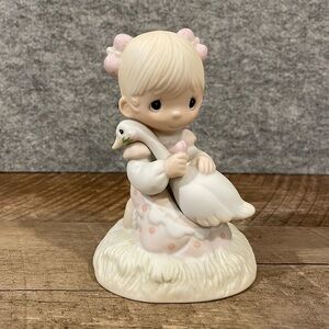 Precious Moments “God Is Love”